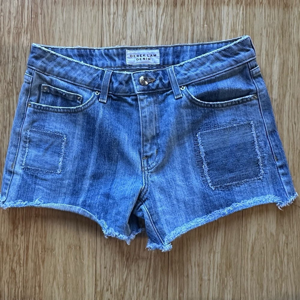 Derek Lam Mid Rise Girlfriend Denim Jean Cutoff Patch Shorts Women's Size 27